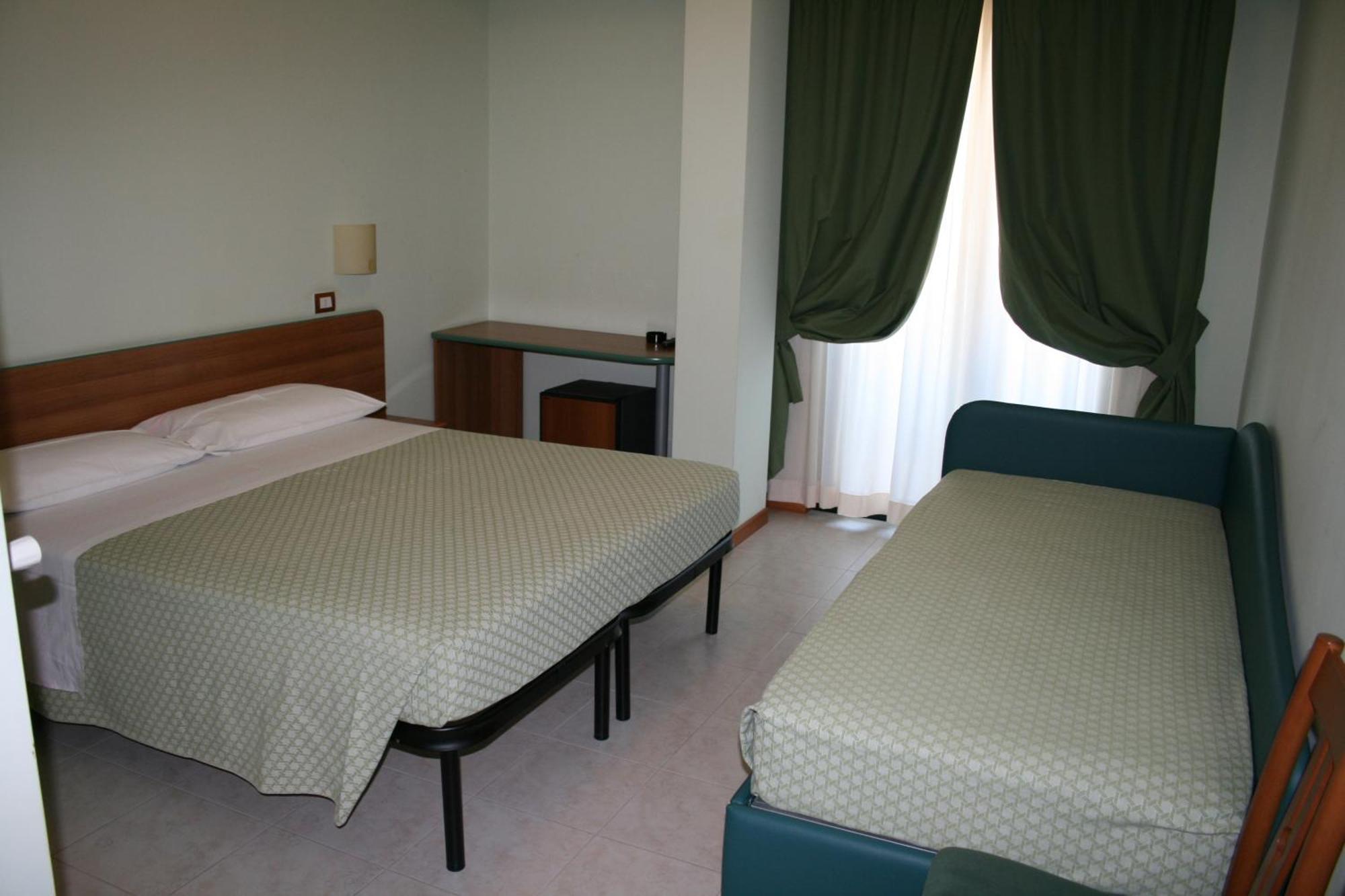 La Perla B&B Hotel Roseto Degli Abruzzi Eksteriør billede