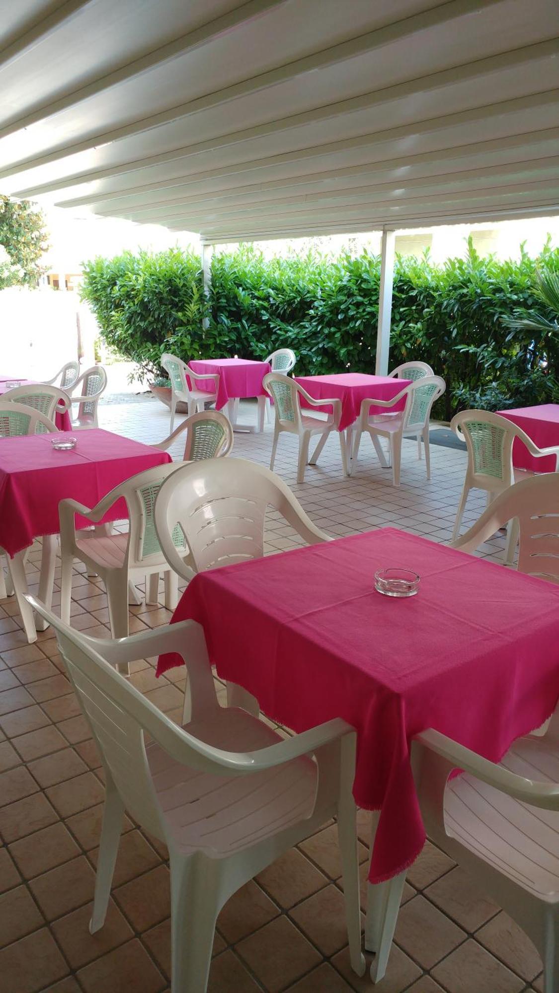 La Perla B&B Hotel Roseto Degli Abruzzi Eksteriør billede