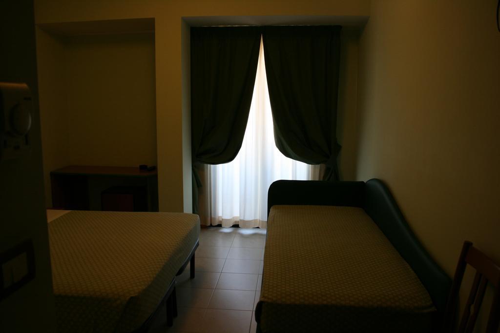 La Perla B&B Hotel Roseto Degli Abruzzi Eksteriør billede